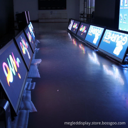 High Brightness Mobile PH4 Bus LED Display